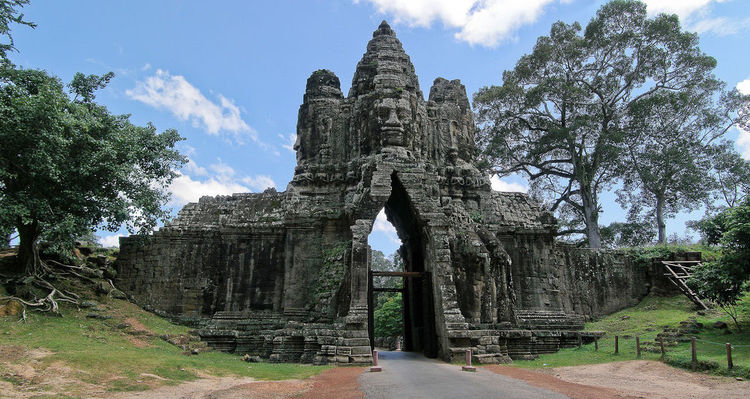 Grand Vietnam Tour 17 Days 9