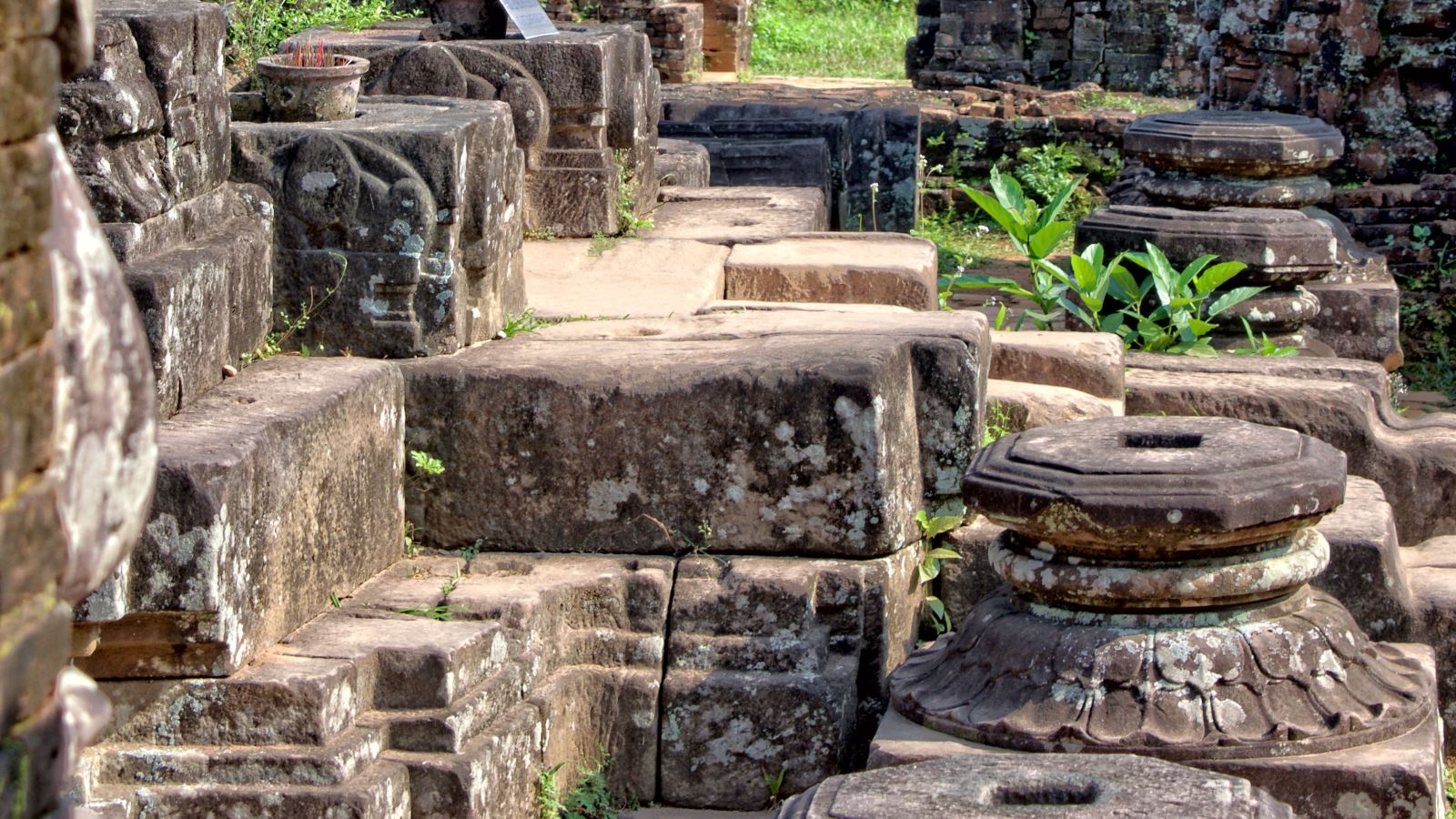 SAVOR THE BEAUTY OF CENTRAL & SOUTH VIETNAM 7 DAYS 5