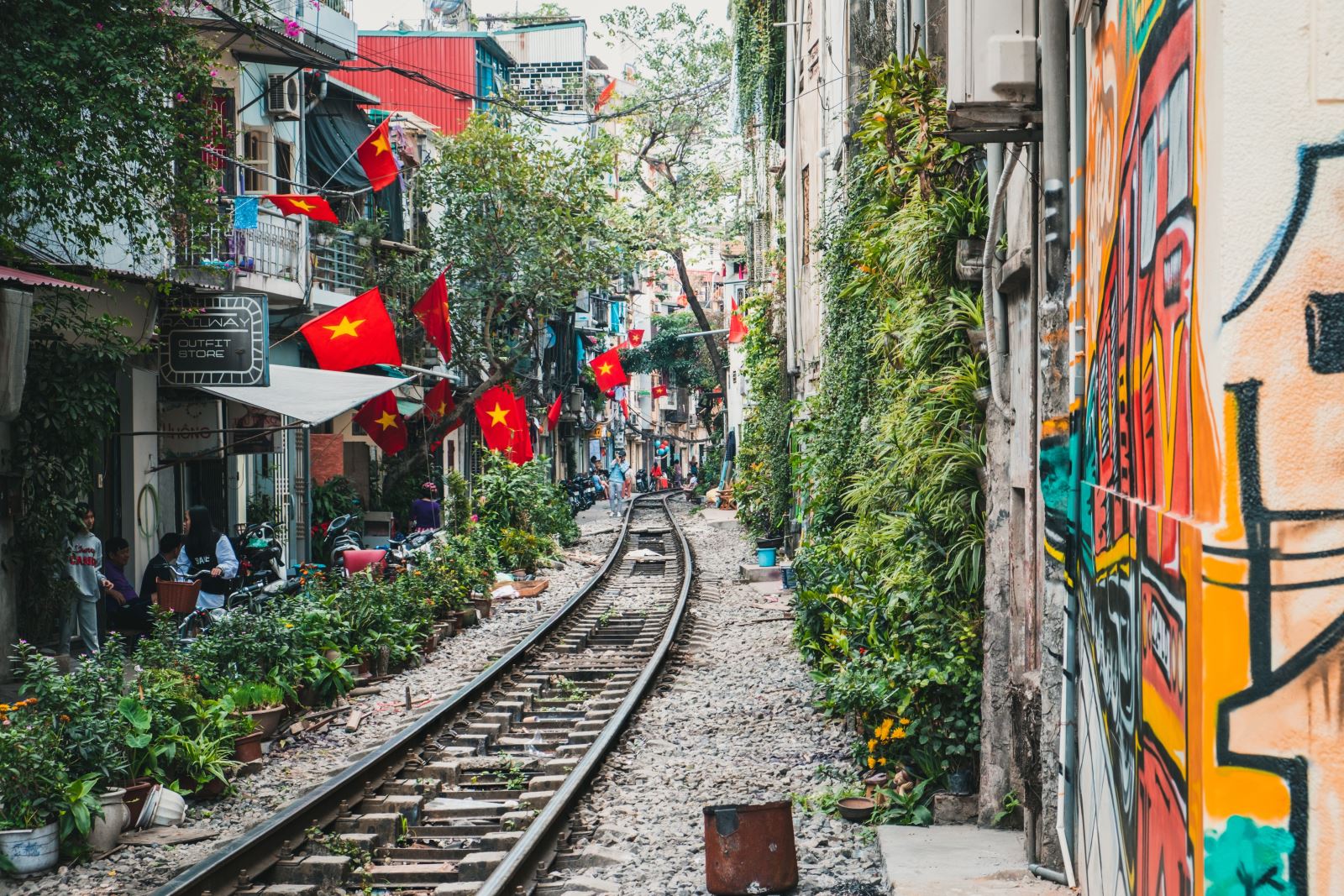 Vietnam 10 Days - Unique Experiences 