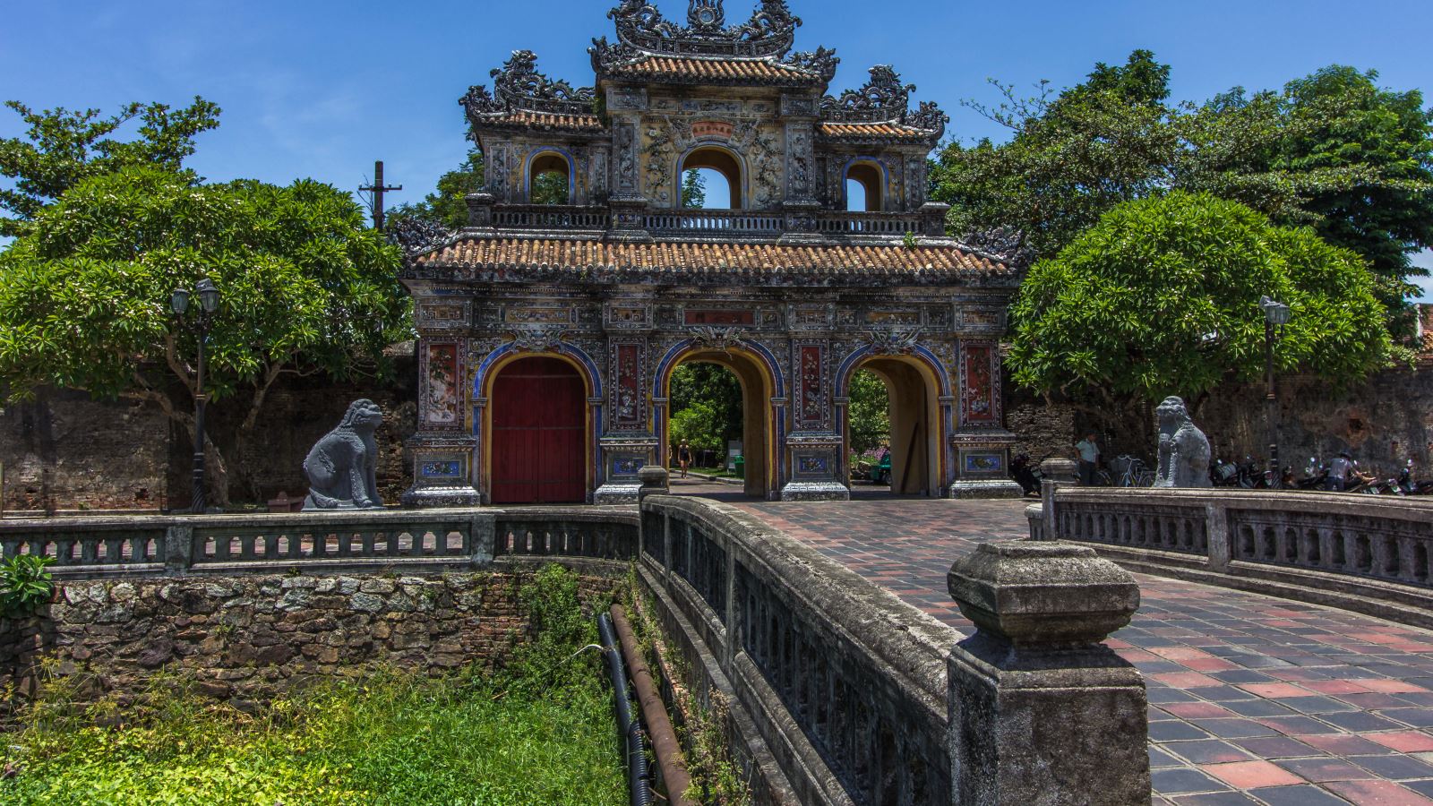 Hoi An & Ho Chi Minh 6 Day Tour 10