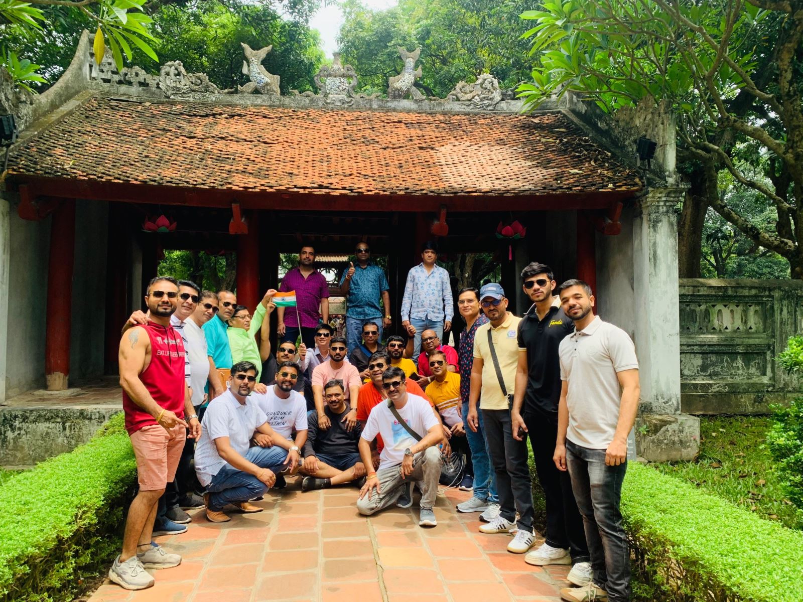 2 weeks in Vietnam budget tours 