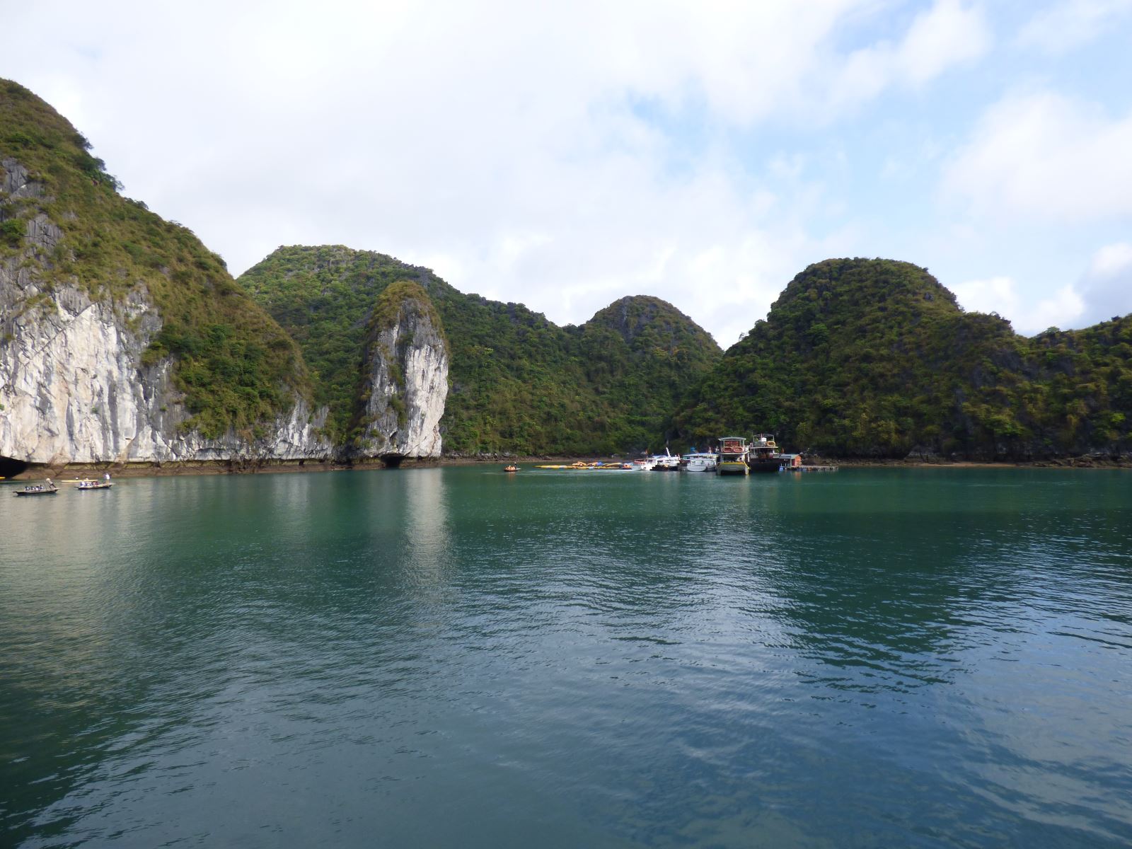 Amazing Vietnam in 5 days 4 nights