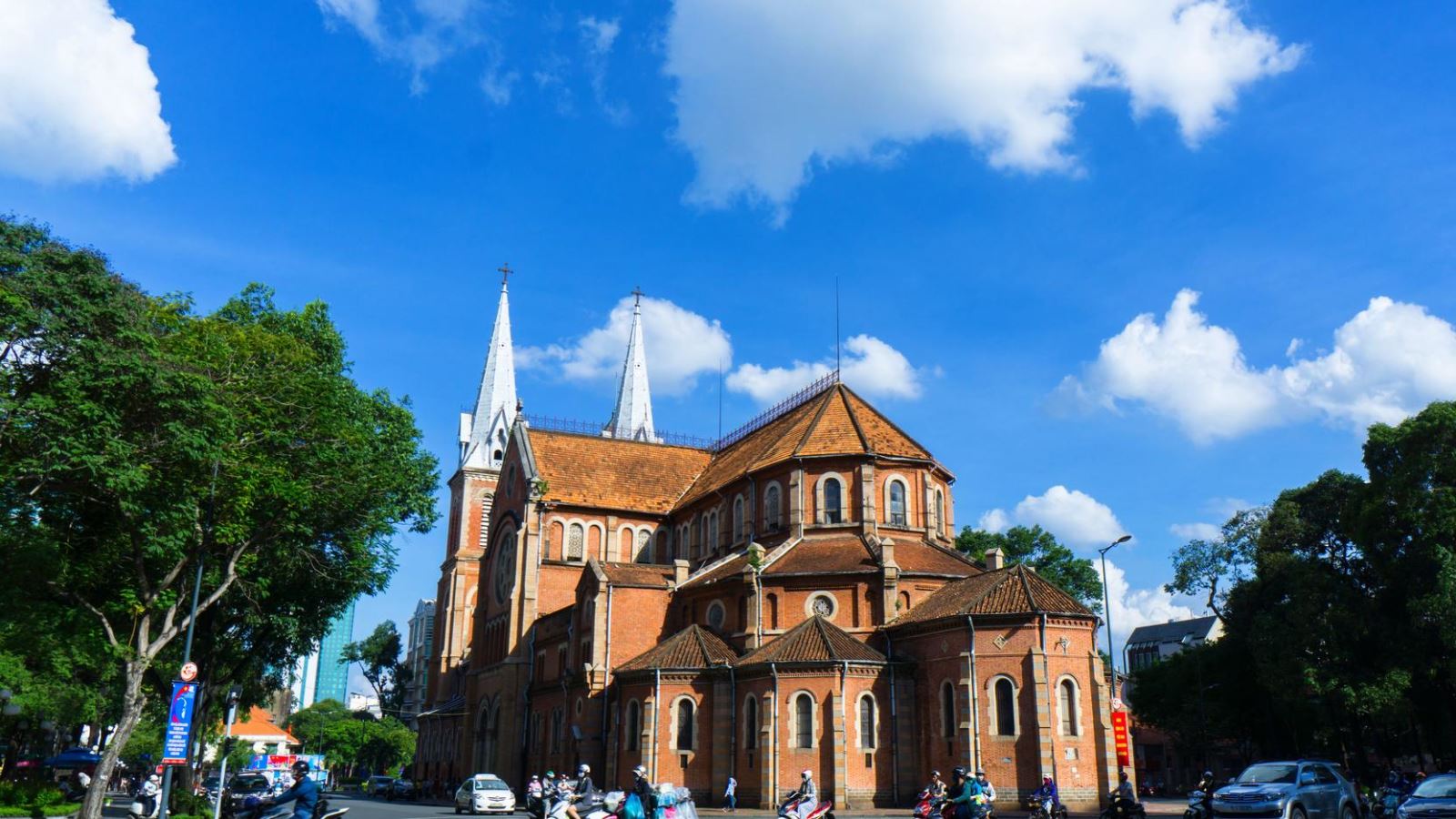 Vietnam Highlights and Phu Quoc Island -