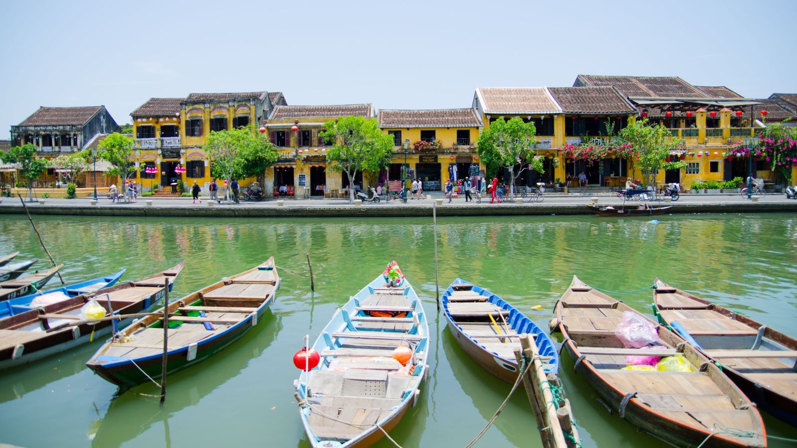 11 Day Vietnam historic cities and Halong Bay 
