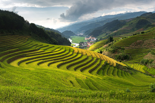 Explore Vietnam in 6 days 5 nights