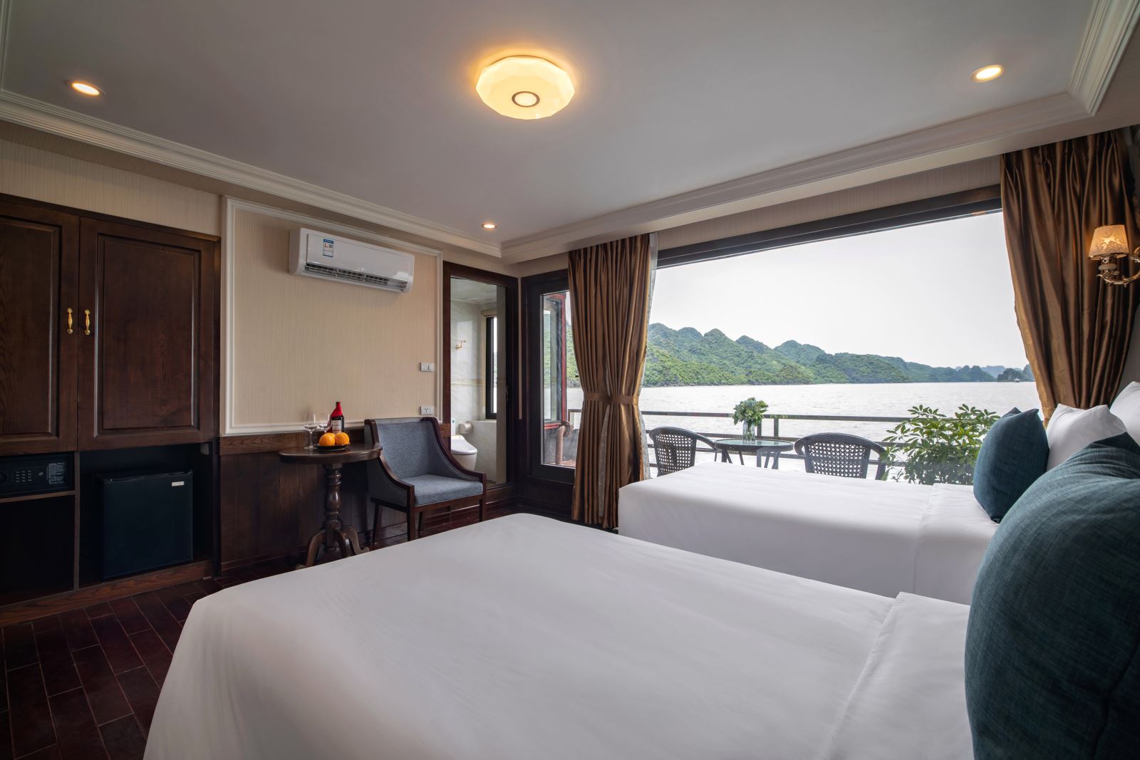 Halong Bay Cruise - La pandora ⭐⭐⭐⭐ 7